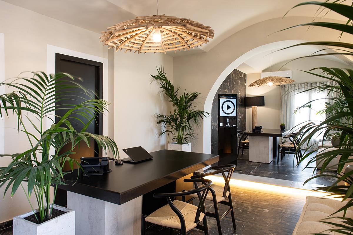 The Noverian Bios Santorini Boutique Hotel ثيرا المظهر الخارجي الصورة