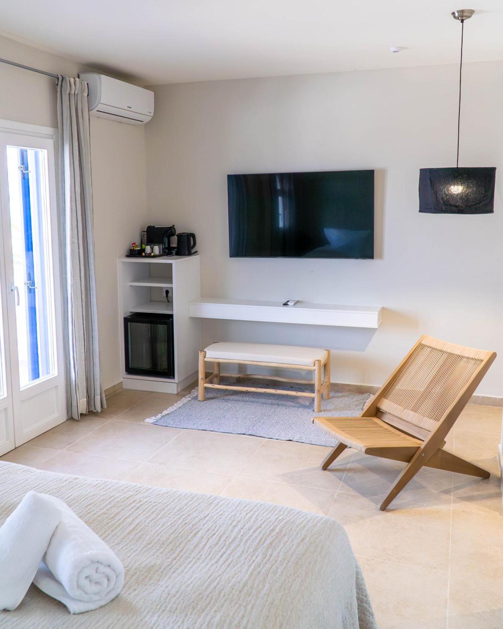 The Noverian Bios Santorini Boutique Hotel ثيرا الغرفة الصورة