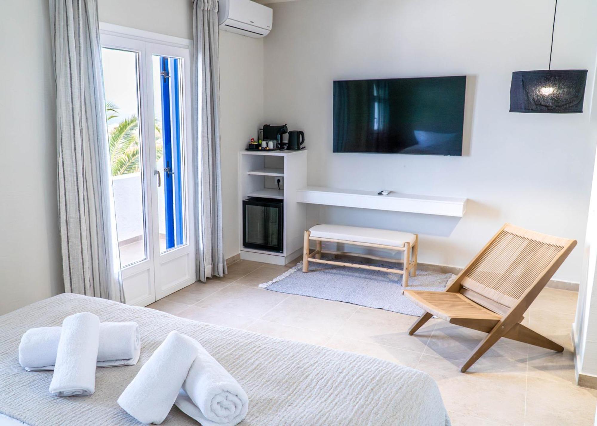 The Noverian Bios Santorini Boutique Hotel ثيرا الغرفة الصورة